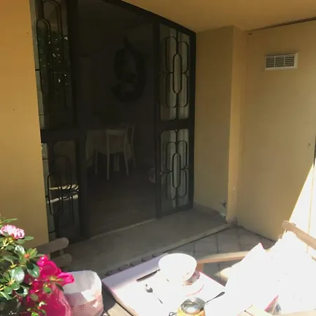 アパート Monolocale Con Giardino *