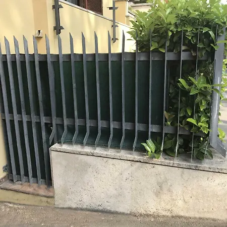 Monolocale Con Giardino